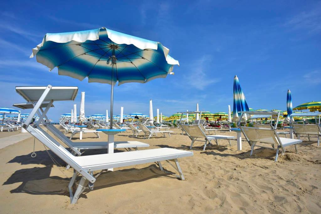 Clubhotel Residence Cesenatico Dış mekan fotoğraf