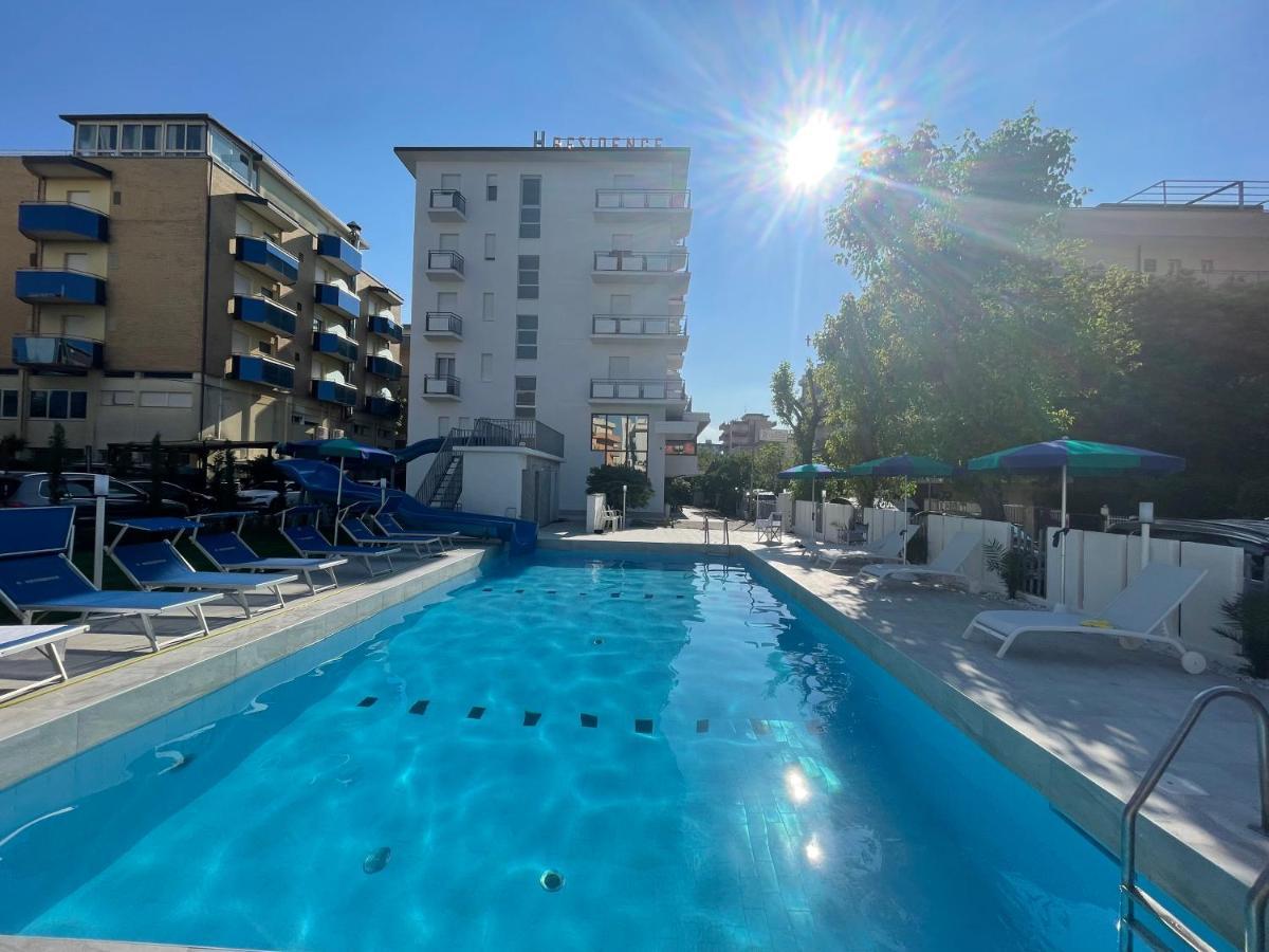 Clubhotel Residence Cesenatico Dış mekan fotoğraf